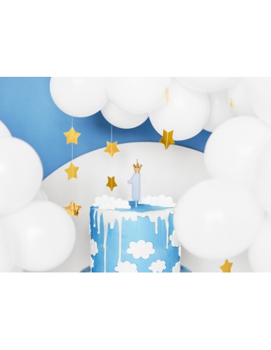 Vela azul con Corona Nro 1 en tarta